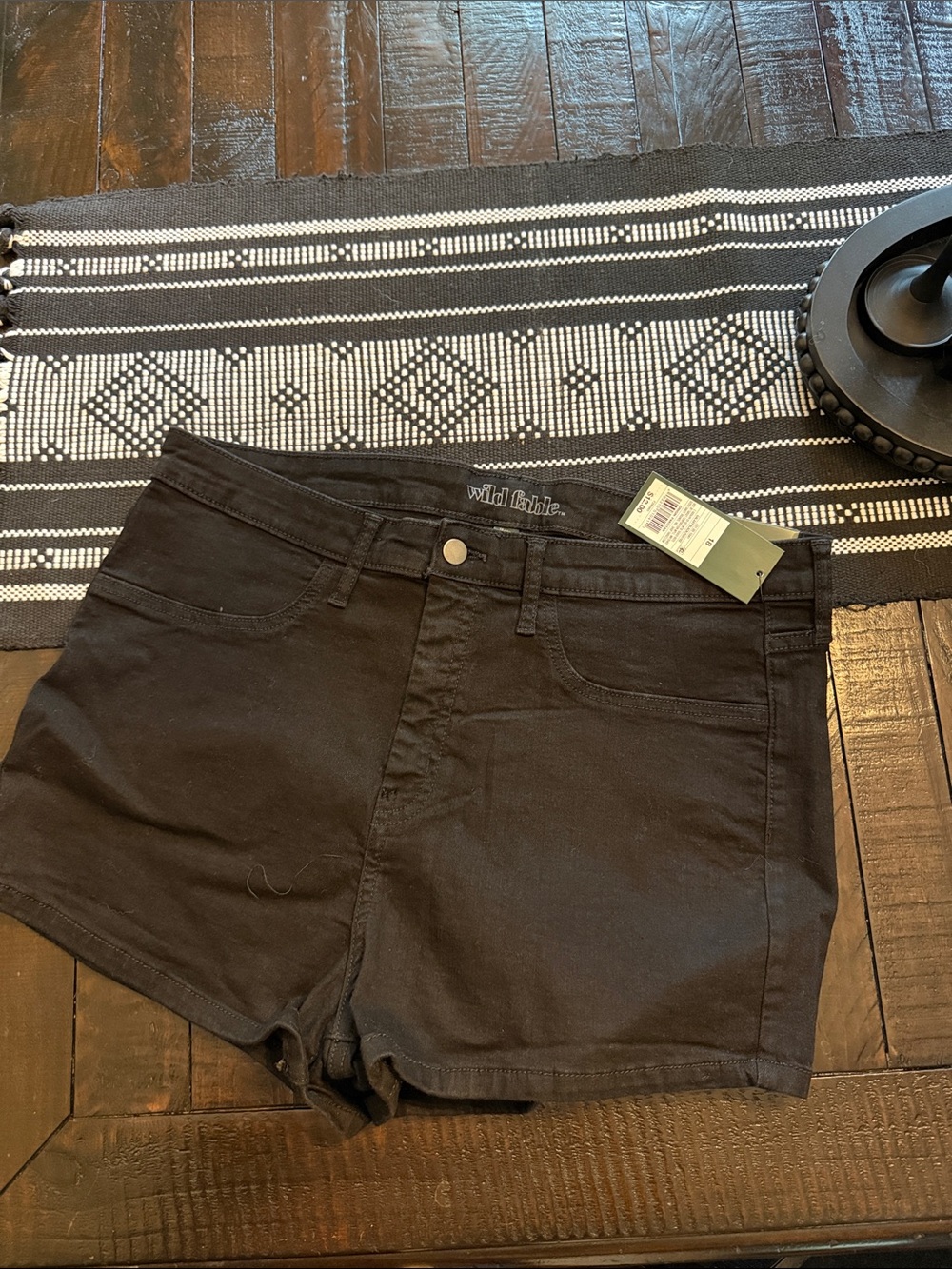 wild fable Black Women's Jean Shorts size 18